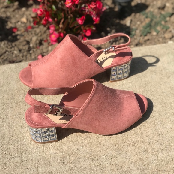 Size 6 LAST PAIR - Picture 6 of 7